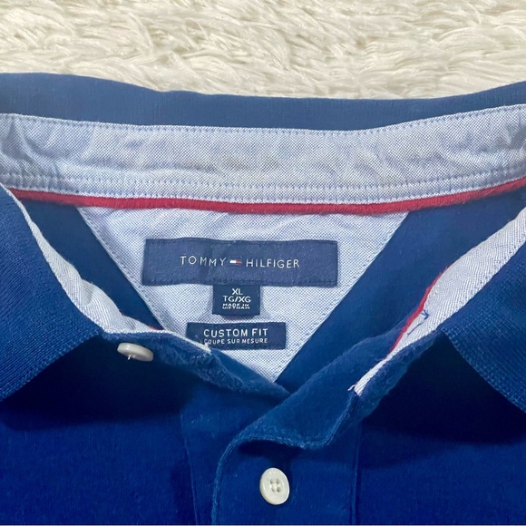 Size XL Tommy Hilfiger Custom Fit Polo Shirt Oversized Logo Navy Blue - Picture 5 of 10